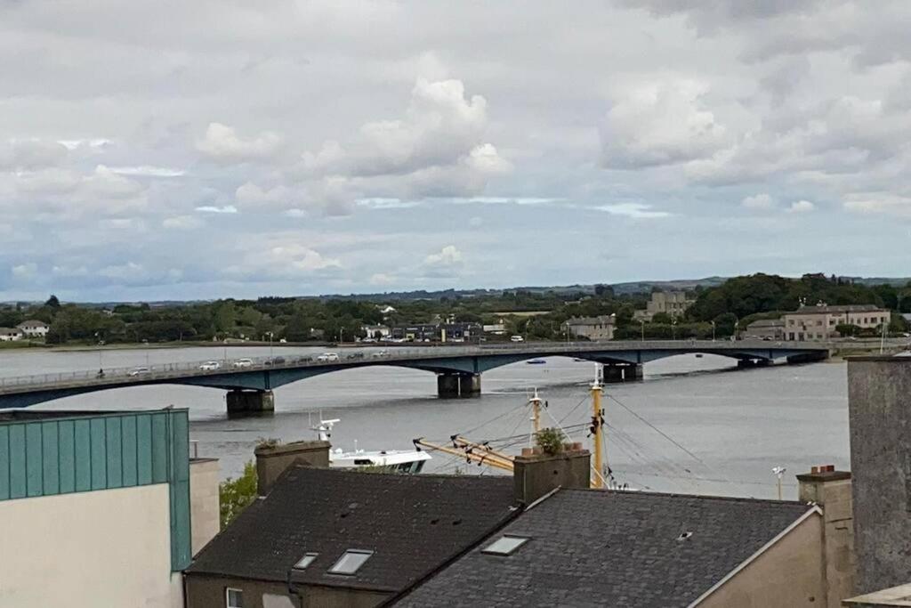 Vera'S Penthouse Wexford Esterno foto