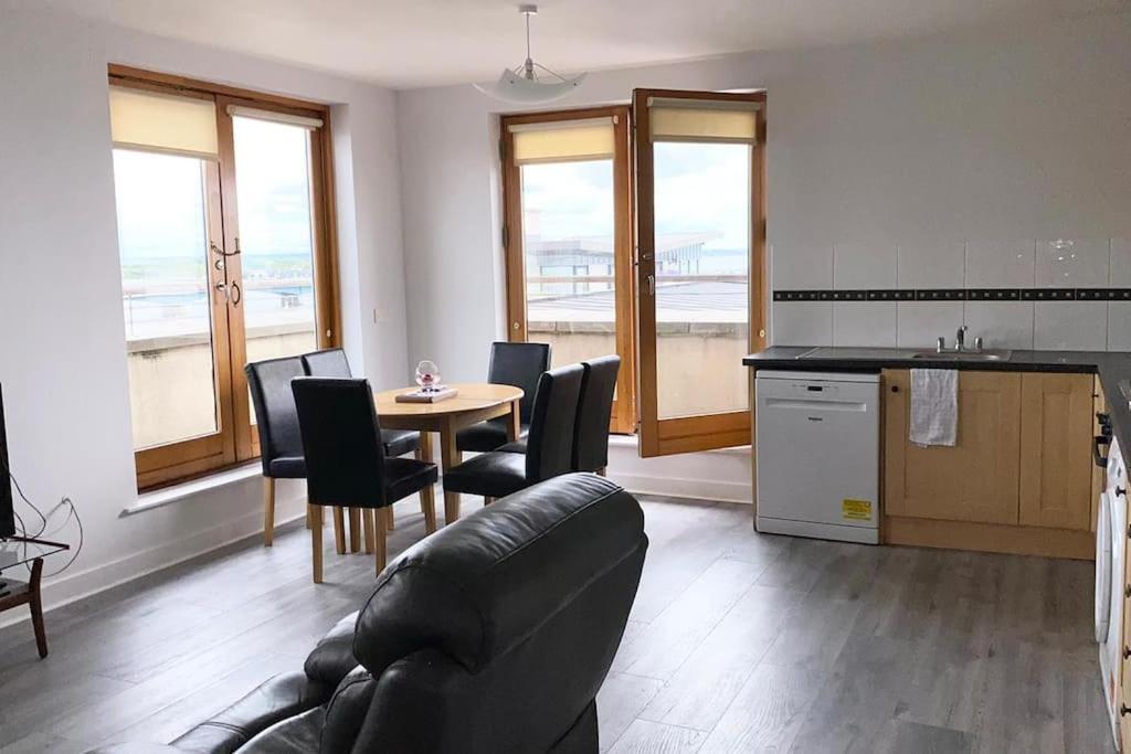 Vera'S Penthouse Wexford Esterno foto