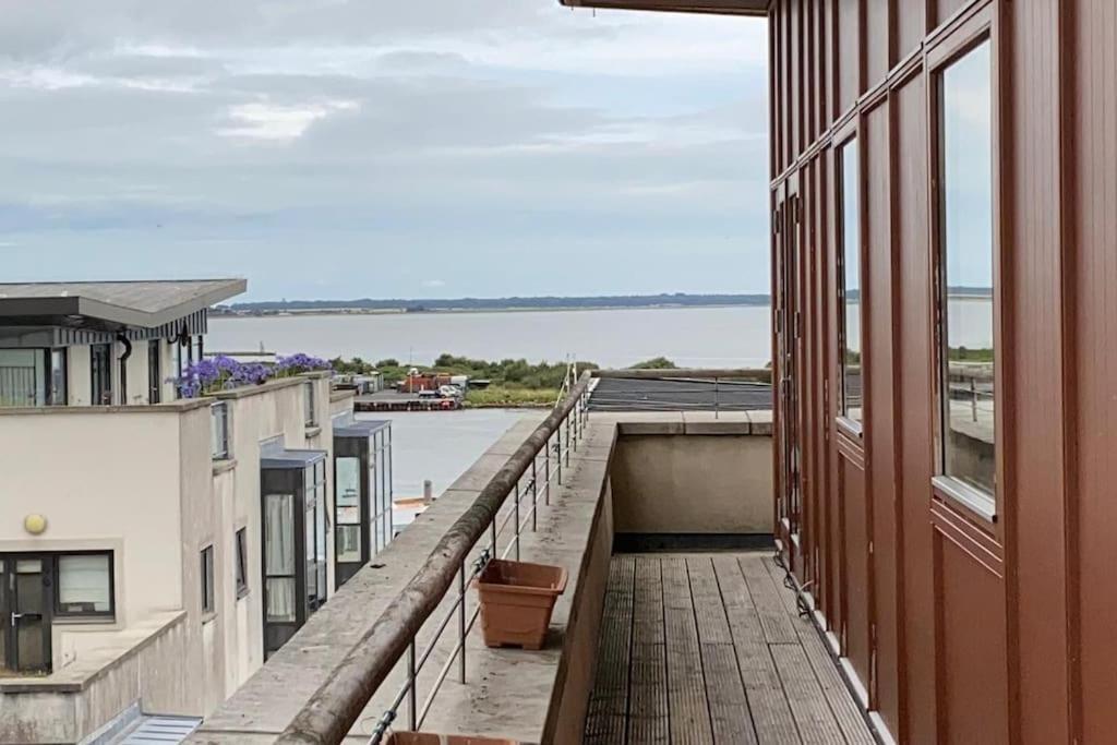 Vera'S Penthouse Wexford Esterno foto