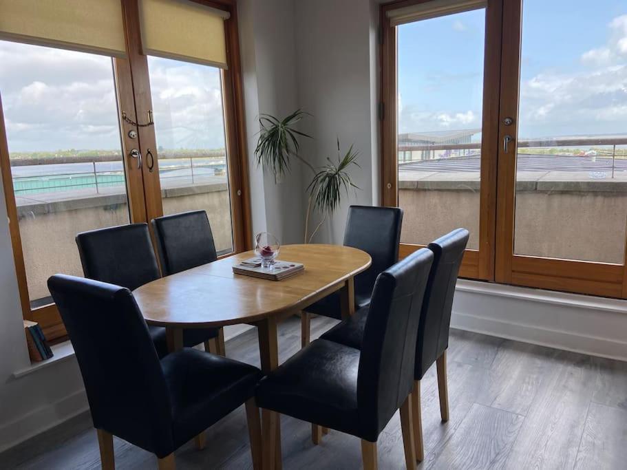 Vera'S Penthouse Wexford Esterno foto